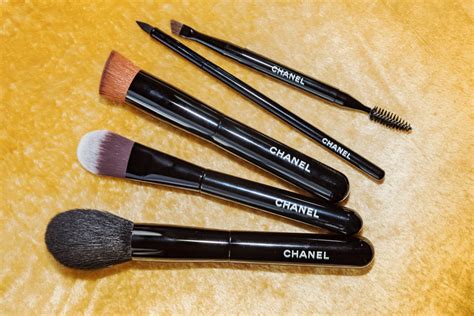 makeup brush set chanel